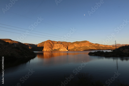 Fototapeta Naklejka Na Ścianę i Meble -  Canyon Lake, Arizona