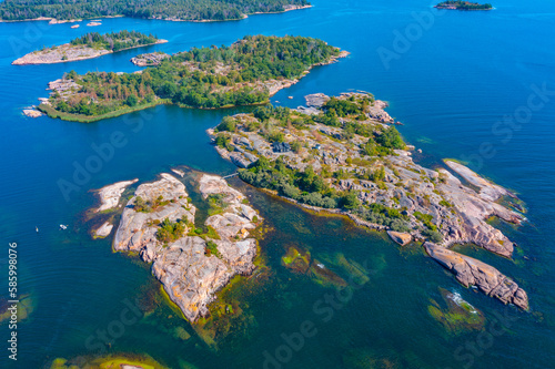 Fotografija Rocky islets forming Aland archipelago in Finland