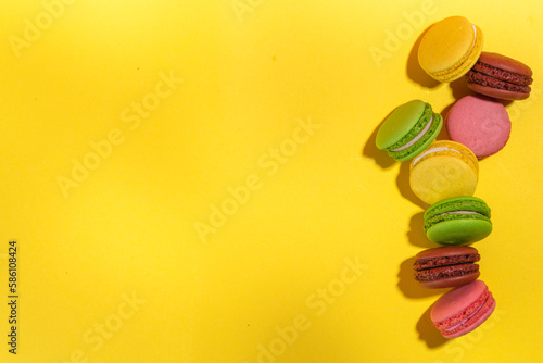 Fototapeta Naklejka Na Ścianę i Meble -  Colorful macaron cakes