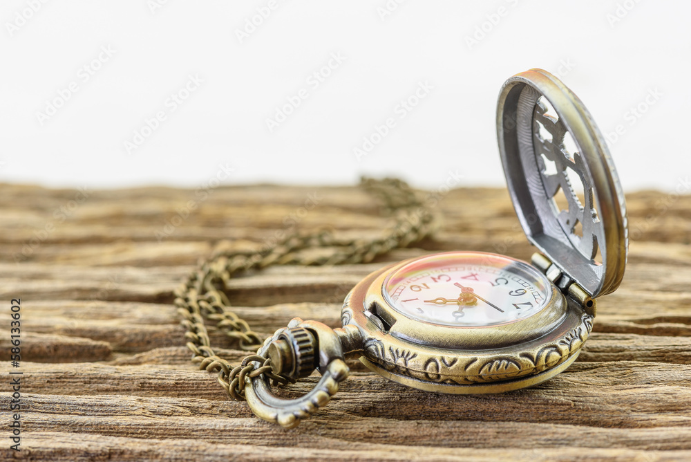 Brass pocket watch hotsell