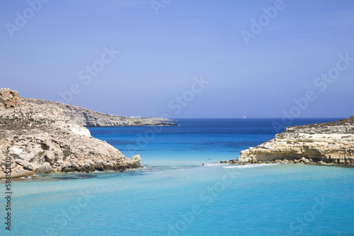 isola dei conigli lampedusa