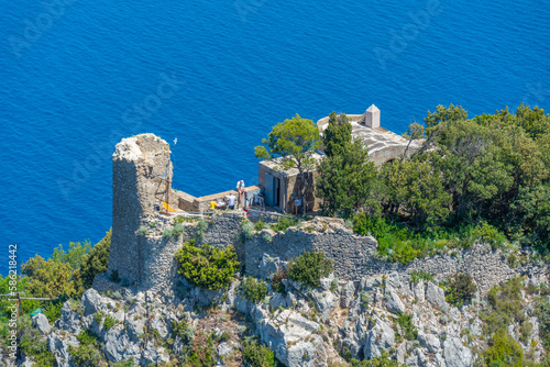 Tableau sur toile Castello Barbarossa at Capri island in Italy