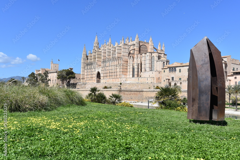Fototapeta premium Gothic Cathedral of Palma de Mallorca, Roman Catholic Diocese, island Baleares, Spain, Historical building,