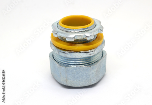 The steel cable gland is separated.