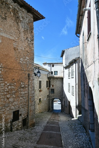 A narrow street among the old houses of Fumone, a historic town in the state of Lazio in Italy. © Giambattista