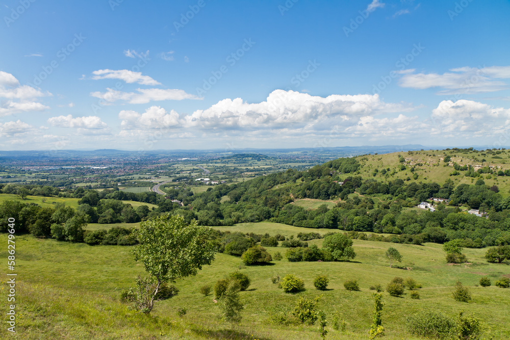 Obraz premium View at Cotswold Edge near Gloucester, Cotswolds, UK