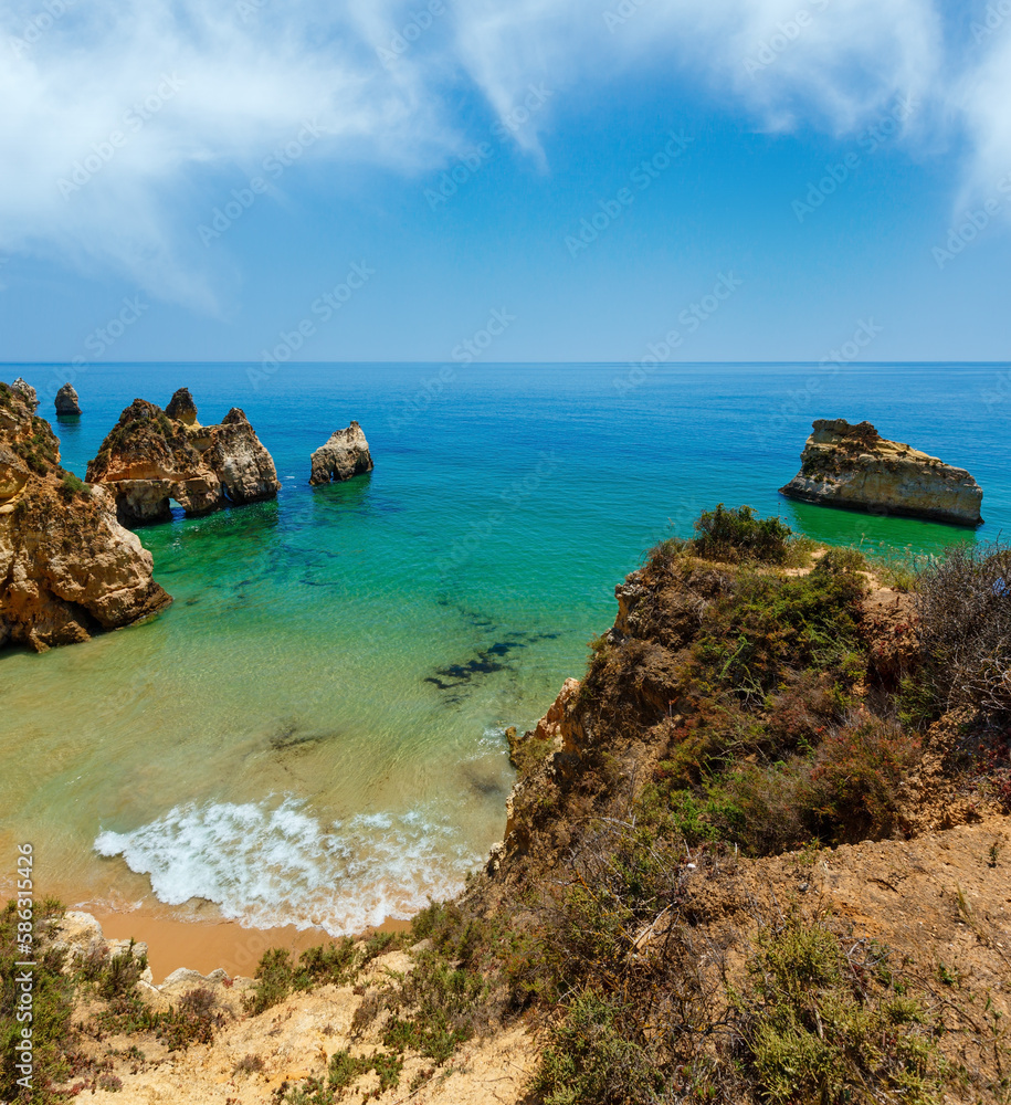 Fototapeta premium Algarve beach Dos Tres Irmaos (Portugal)