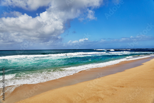 Fototapeta Naklejka Na Ścianę i Meble -  Shore Break waves on a Tropical Beach
