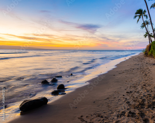 Sunset on Kaanapali Beach, Kaanapali, Maui, Hawaii, USA © Billy McDonald