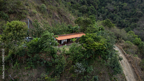 casa con jardín en Santa Fe de Antioquia