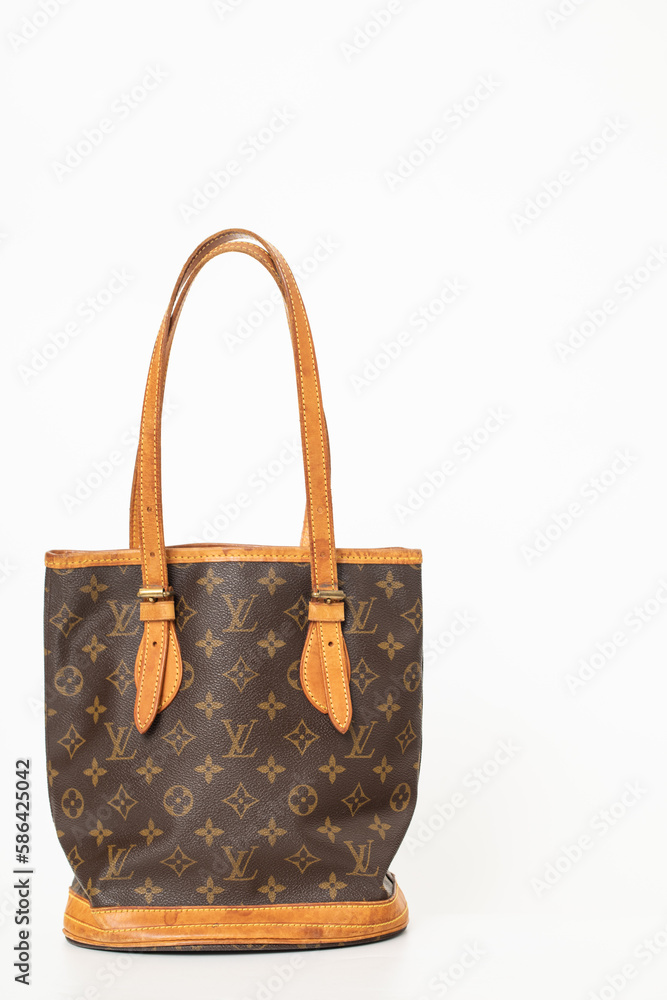 Istanbul, Turkey - October 07, 2017: French fashion designer Louis Vuitton's  brown woman hand bag. Louis Vuitton is a designer fashion brand. Stock  Photo
