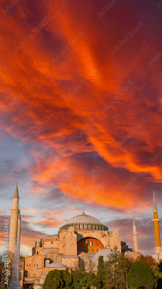 Obraz premium Ayasofya or Hagia Sophia with dramatic clouds at sunset. Islamic concept photo