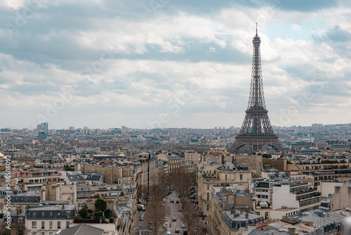 Tour Eiffel via avenue d'Iena