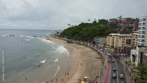 Rio Vermelho Ondina Amaralina Salvador Bahia Litoral Mar Praia Cidade Nordeste Prédios Paisagem Ruas Férias Viajar Verão Ondas Pedras Natureza Areia Cidade Urbano  photo