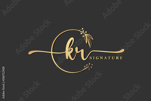 Photos luxury signature initial kr logo design isolated leaf and flower