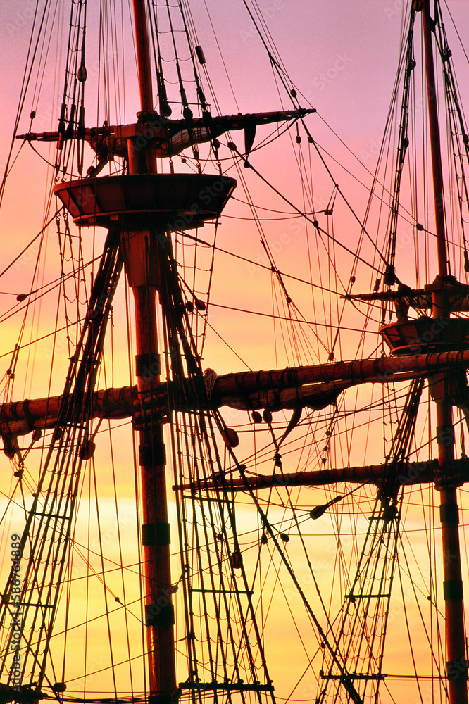 Foto de Pilgrim Fathers sailing ship the Mayflower. Reconstruction at