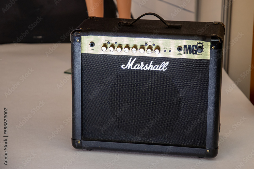 Marshall mg 30 fx amplifier text brand and logo sign of amplification ...