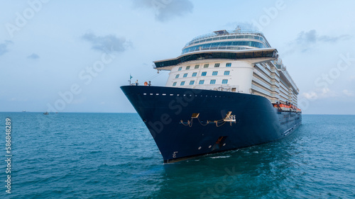 Fototapeta Naklejka Na Ścianę i Meble -  Cruise Ship, Cruise Liners beautiful white cruise ship above luxury cruise in the ocean sea at early in the morning time concept exclusive tourism travel on holiday take a vacation time on summer
