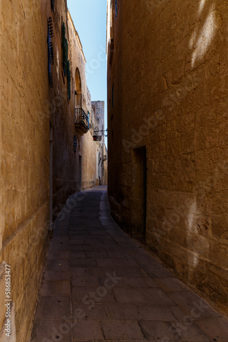 Fototapeta Naklejka Na Ścianę i Meble -  Mdina Malta Alleyways