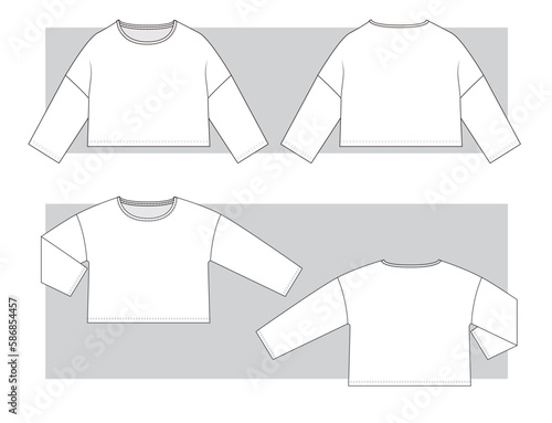 Short and wide t shirt with long sleeve . Technical scketching