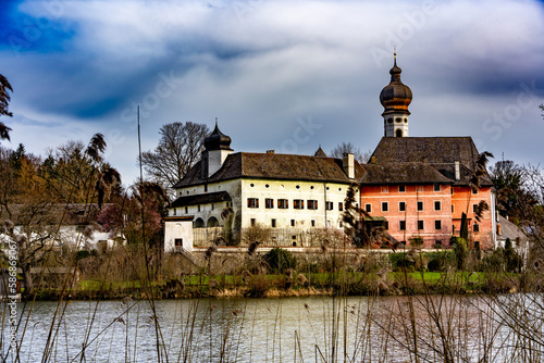 Kloster Höglwörth in Bayern