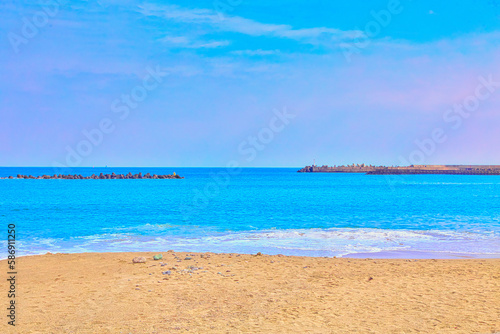 青い空と海と砂浜