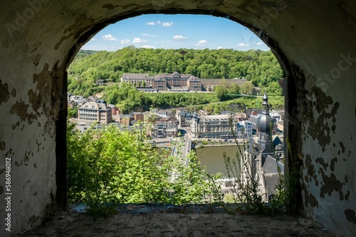 Obraz na plátně View of Dinant from the citadelle