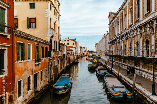 Ein typischer Kanal in Venedig