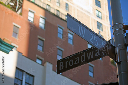 Brown West 25th Street and Broadway historic sign
