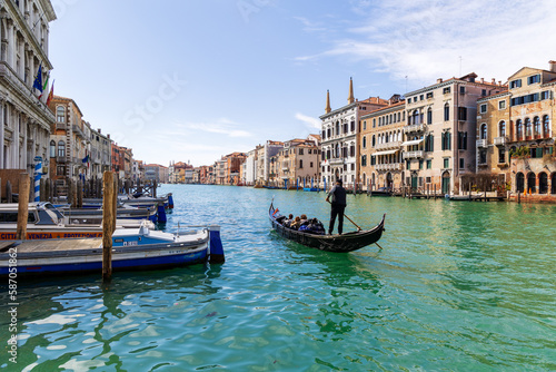 Gondel auf dem Canale Grande in Venedig