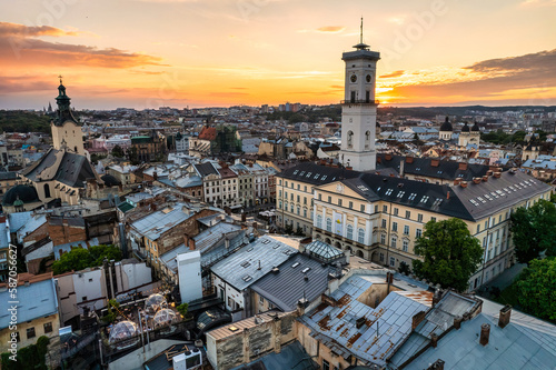 Canvas-taulu Rooftops of the old town in Lviv in Ukraine