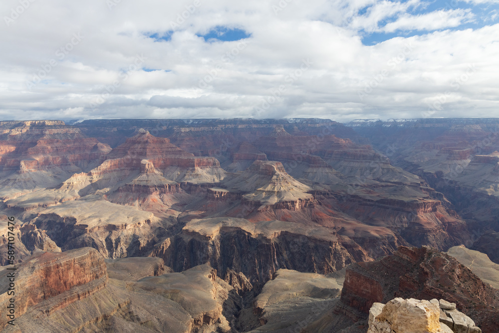 Views from the South Rim into the Grand Canyon National Park, Arizona, USA Views from the South Rim into the Grand Canyon National Park, Arizona, USA