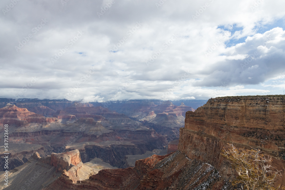 Views from the South Rim into the Grand Canyon National Park, Arizona