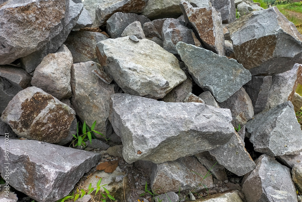 Limestone piles, stones used for construction or as a component of mortar. Break stones. Close Up.
Limestone piles, stones used for construction or as a component of mortar. Break stones. Close Up.