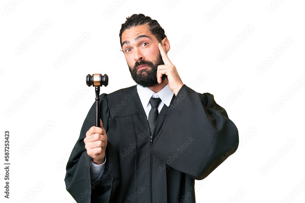 Naklejka premium Judge caucasian man over isolated chroma key background thinking an idea