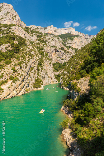 Blick auf die Mündung des Verdon in den Lac de Sainte Croix