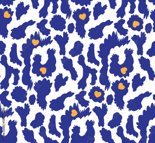 Leopard Heart Abstract Retro Fashion Seamless Vector Pattern Textile Design Minimal Geometric