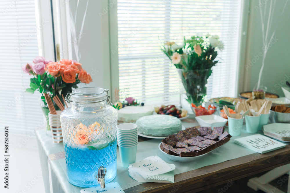 table setting for a babyshower table setting for a babyshower