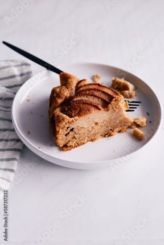 Apple cake slide