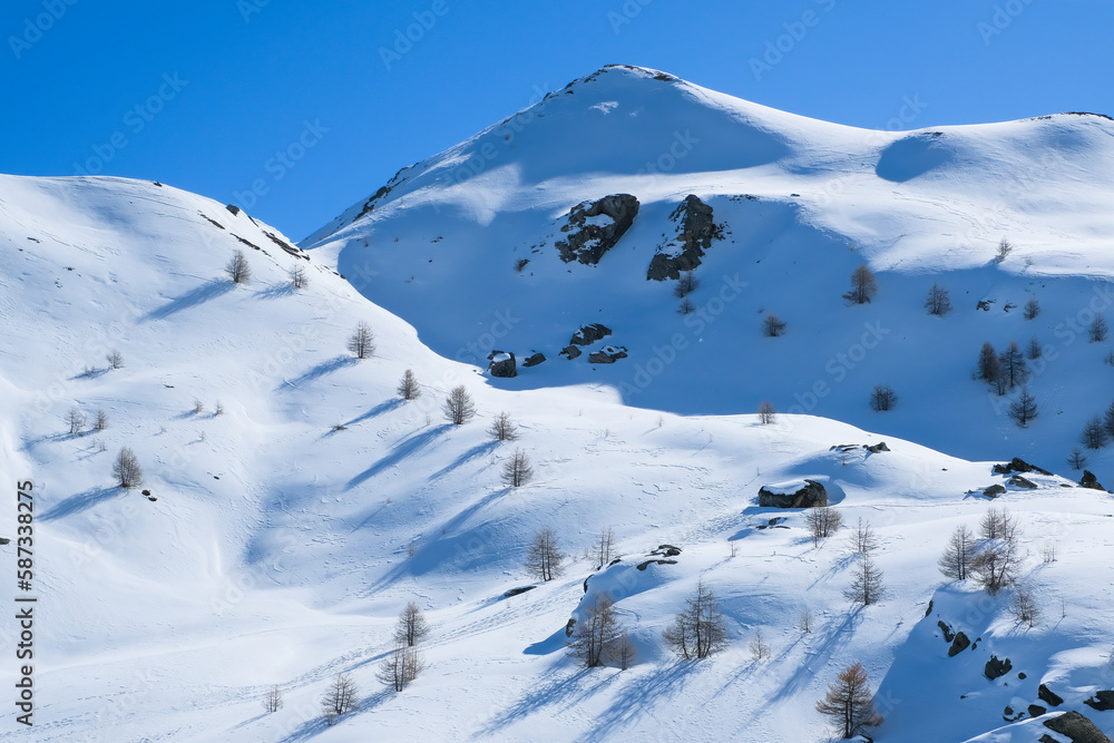 Fototapeta premium Beautiful backcountry skiing in Queyras, French Alps, France Europe