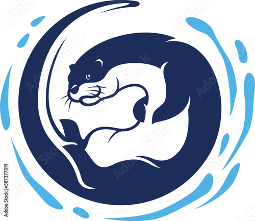 Wallpaper Mural The Otter Curled Up in the Water Torontodigital.ca