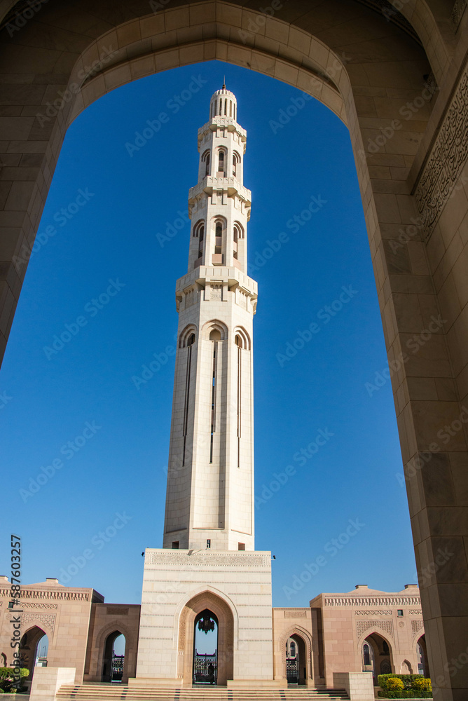 The impressive Sultan Qaboos Grand Mosque, Muscat, Oman