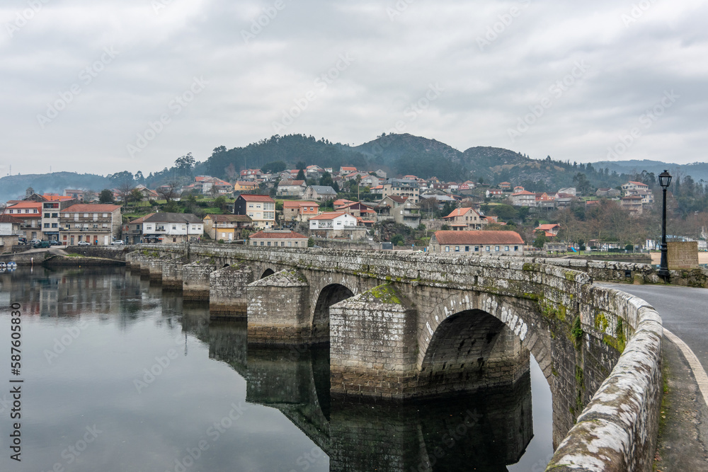 Puente de Ponte Sampaio, en Pontevedra (Galicia, España)