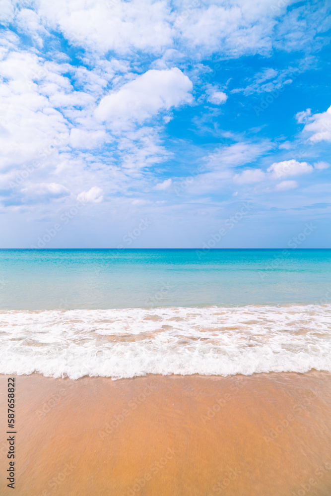 Fototapeta premium Beach sea in sunny at summer time Beach sea. without tourism