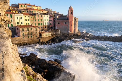 Foto Aerial view of Tellaro, ancient and small village near Lerici