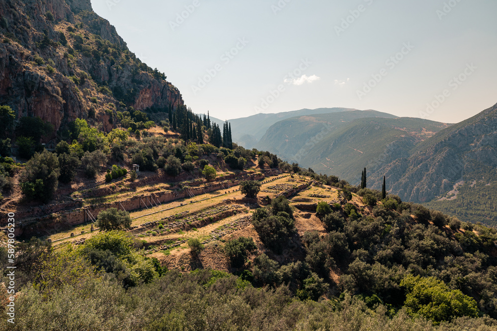 Obraz premium Delphi, Grece - July 15, 2020 - Landscape of archaeological site of Delphi