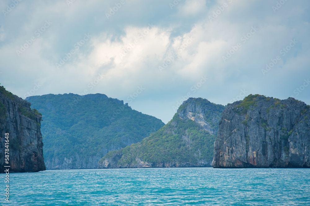 絶景・南国タイのアーントーン諸島・サムイ島　Ang Thong Islands, Koh Samui, Thailand