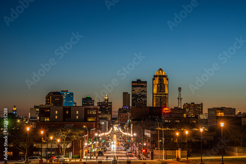 Iowa Des Moines Capitol Building Downtown City Skyline