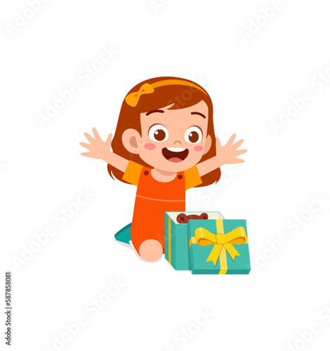 little kid opening gift box and feel happy