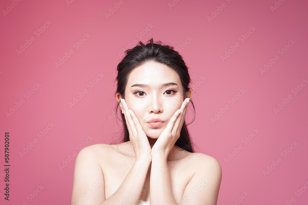 Asian woman with white skin and healthy skin Asian woman with white skin and healthy skin